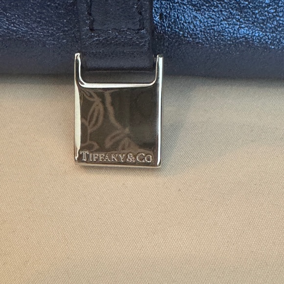 AUTHENTIC Tiffany & Co reversible purse with cosmetic pouch and shoulder strap - Picture 3 of 13